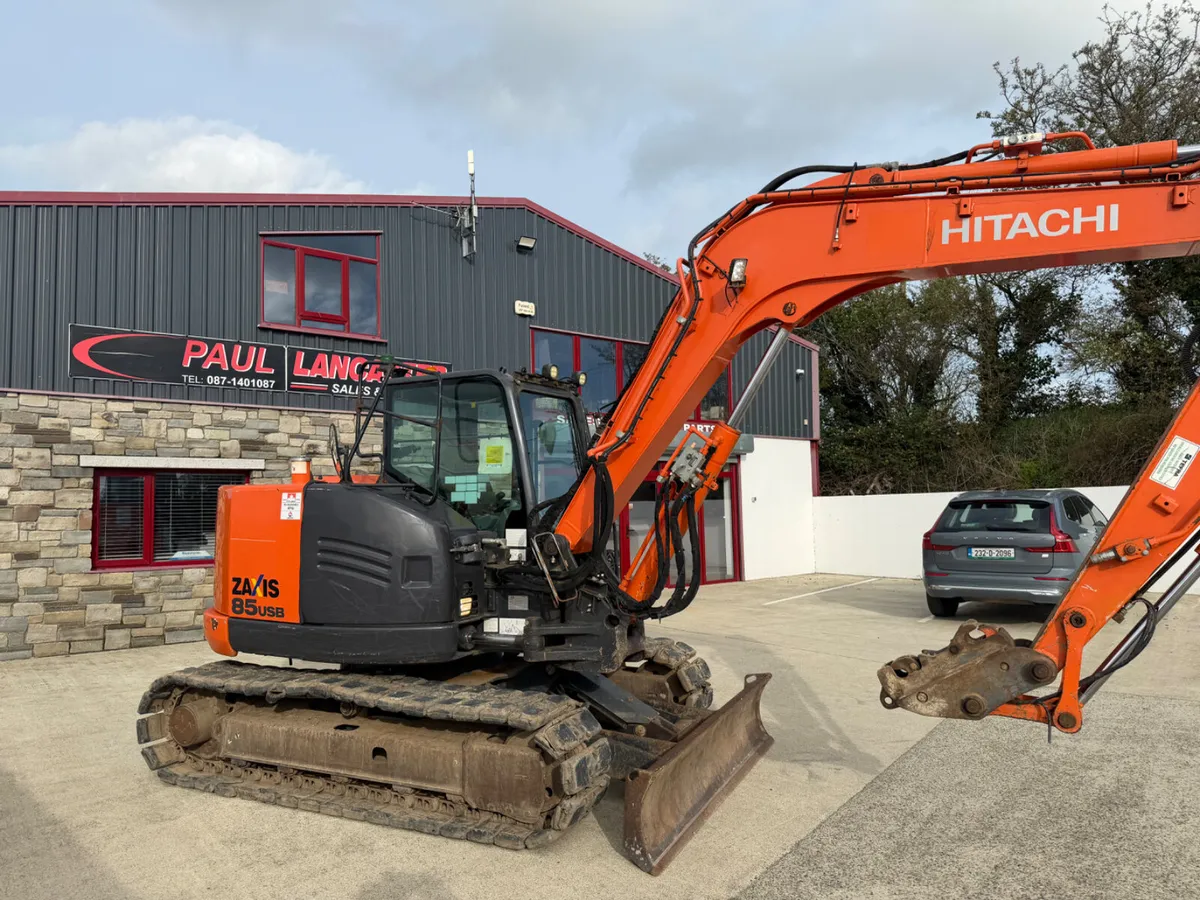 Hitachi zaxis 85 year 2017 - Image 2