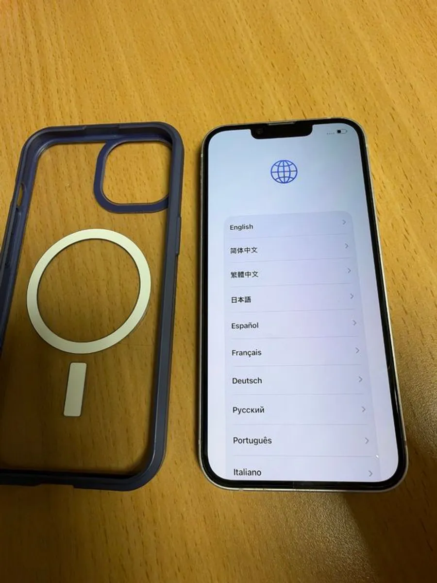 iPhone 14 - Image 3
