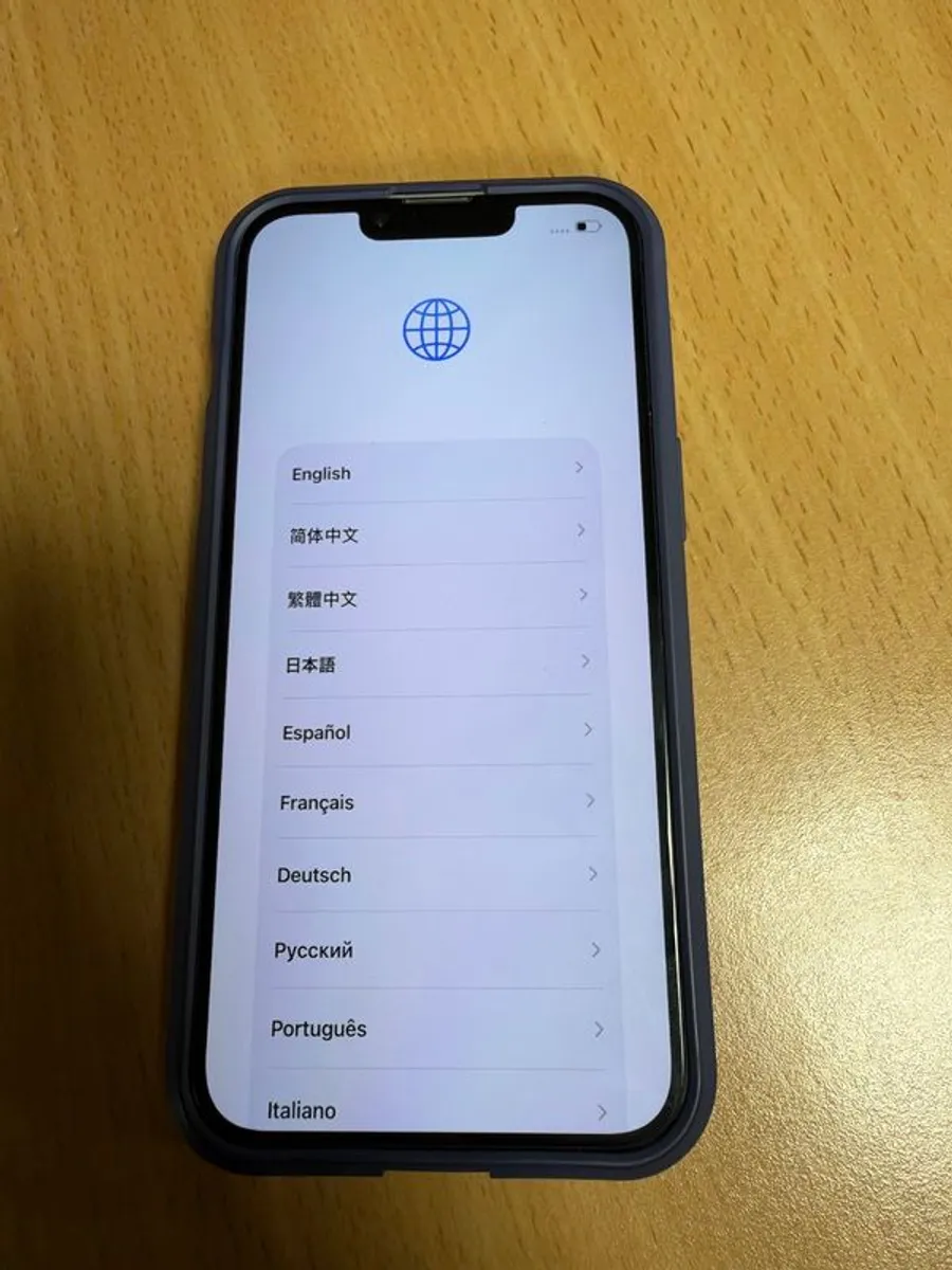 iPhone 14 - Image 4