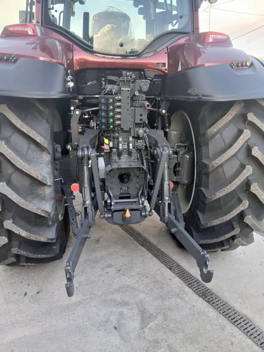 VALTRA T195 - Image 4