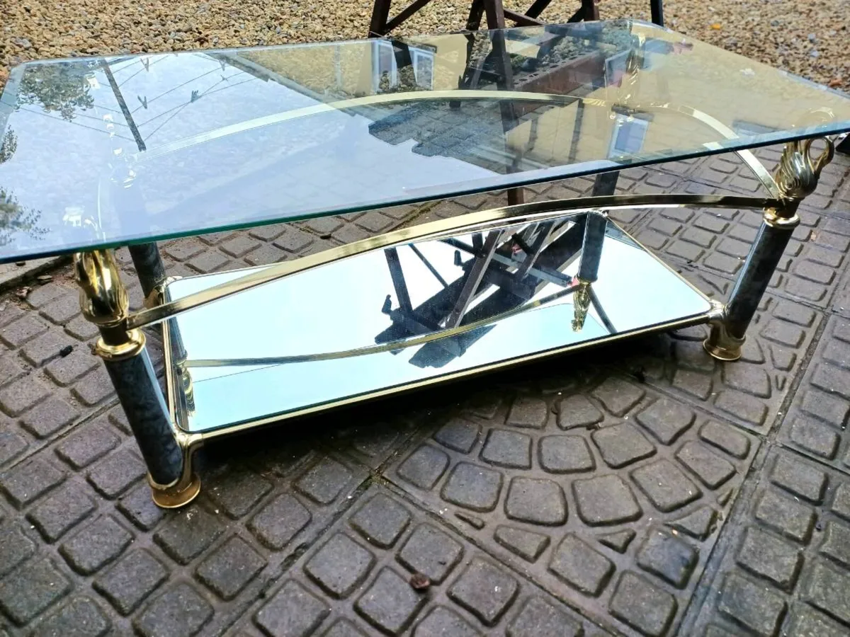 Elegant Swan Detailing Coffee Table - Image 2