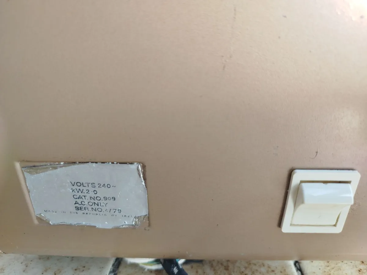 Vintage Retro 2-Bar Electric Heater – Made in Irel - Image 3