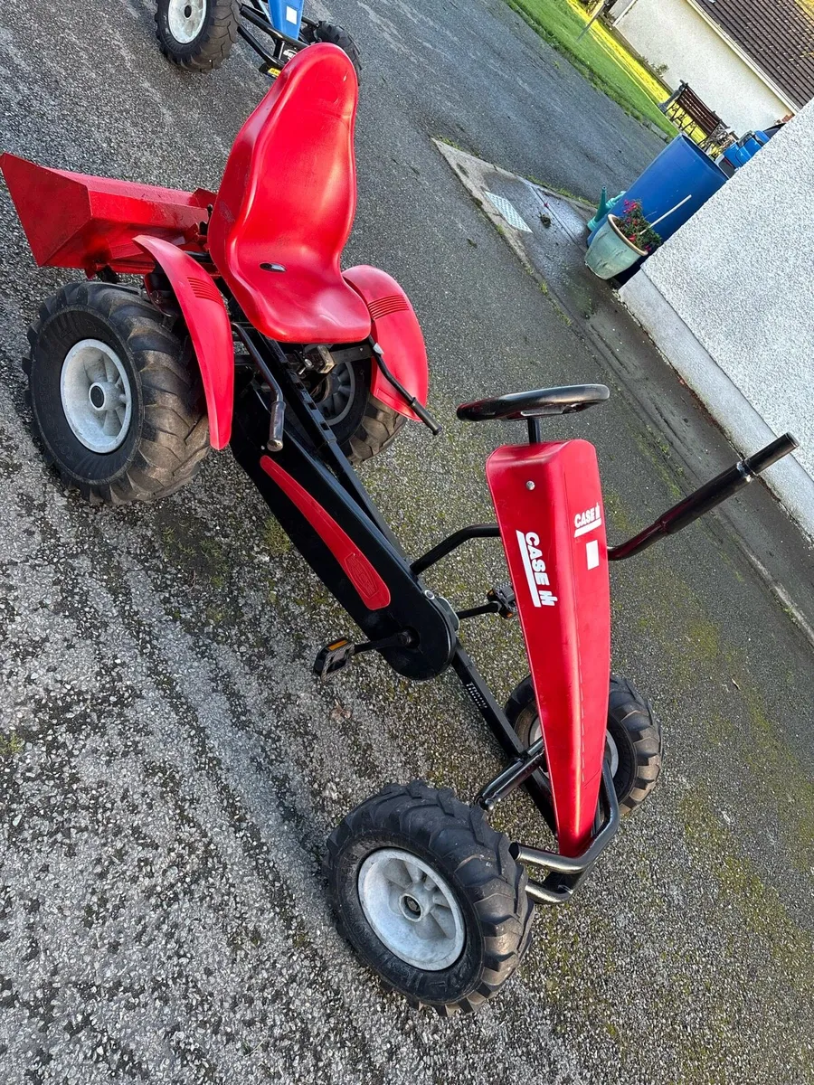 Berg Traxx Case Tractor Go kart - Image 1