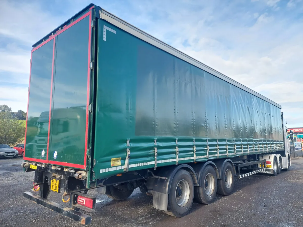 SDC CURTAINSIDER TRAILER - Image 1
