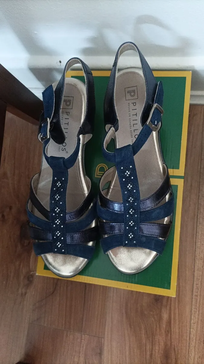 Sandals - Image 2