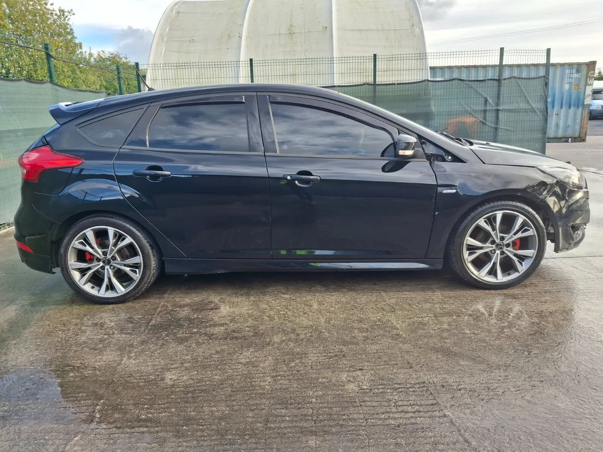 2017 Ford Focus  ST Line  120 bhp  1.5 Diesel - Image 1