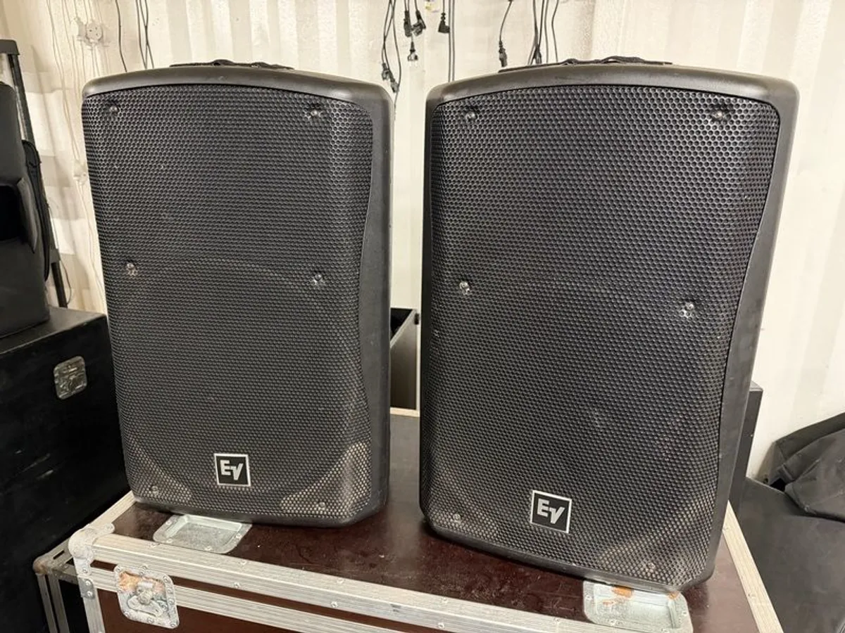 Electro-Voice ZXA5 Active Speakers - Image 1