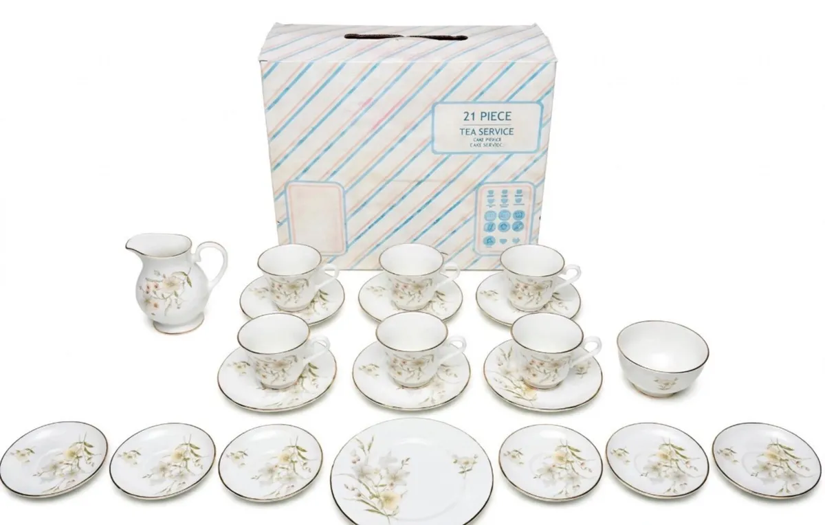 Vintage Bone china 21 piece set by Marlborough