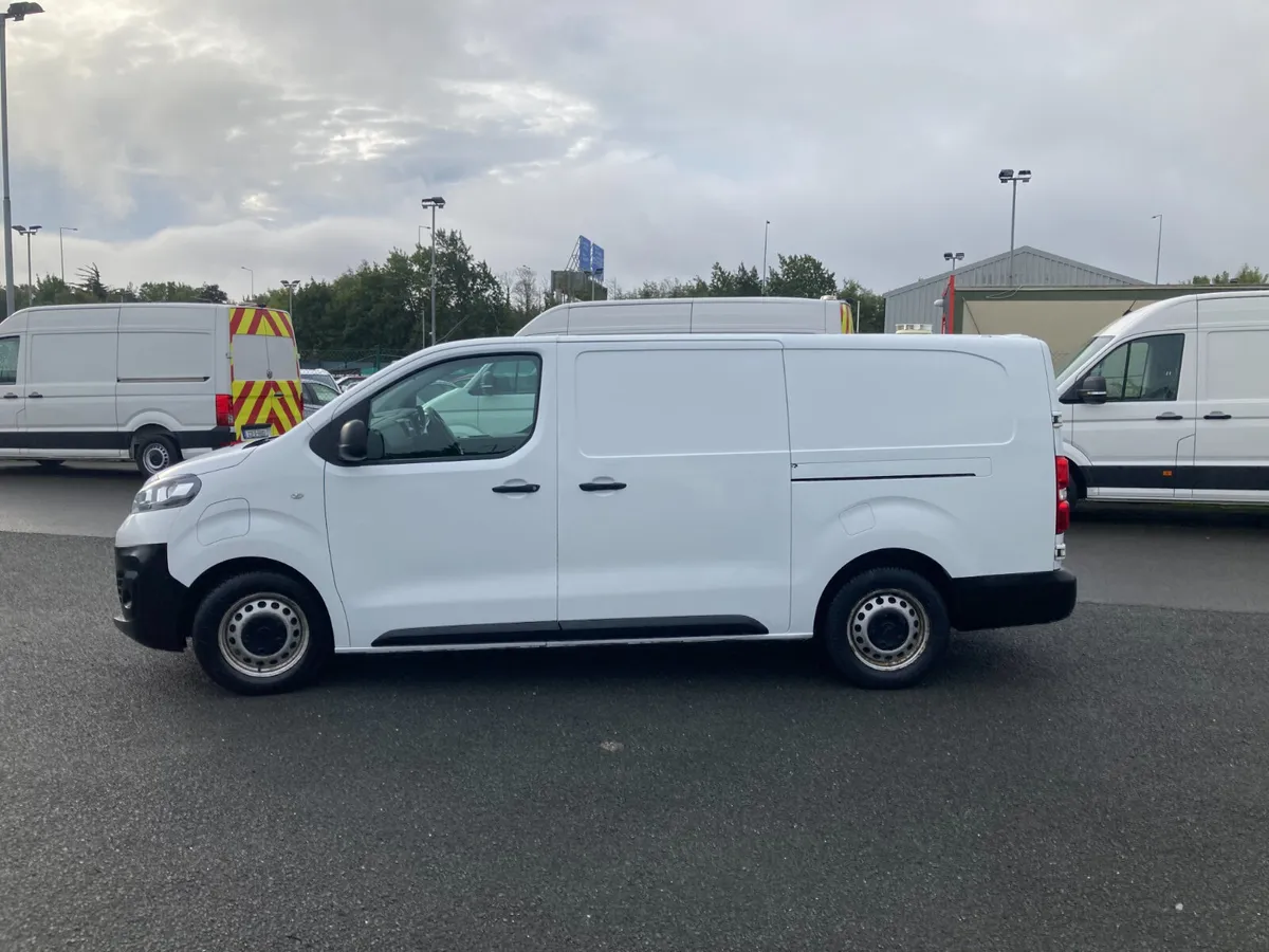 Opel Vivaro 2021 - Image 4