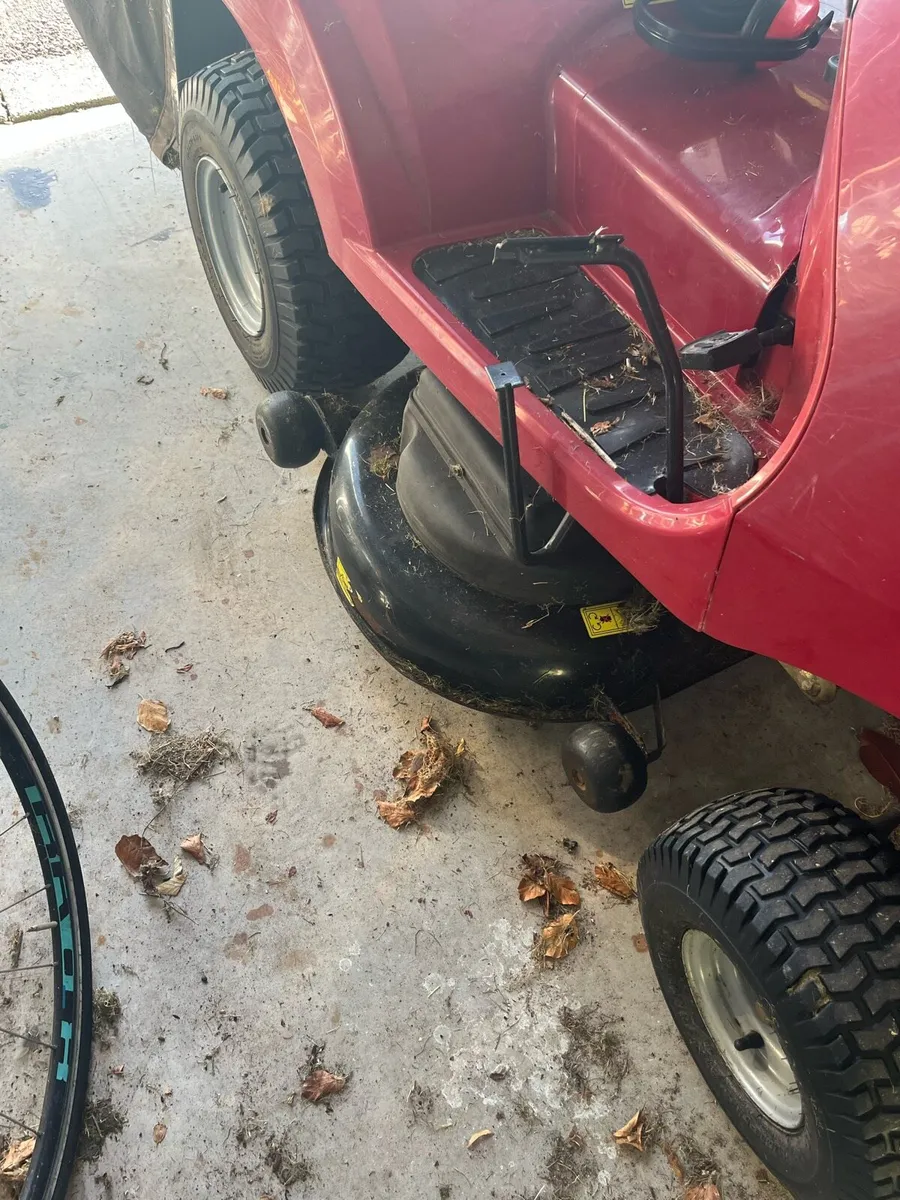 Lawnmower - Image 4
