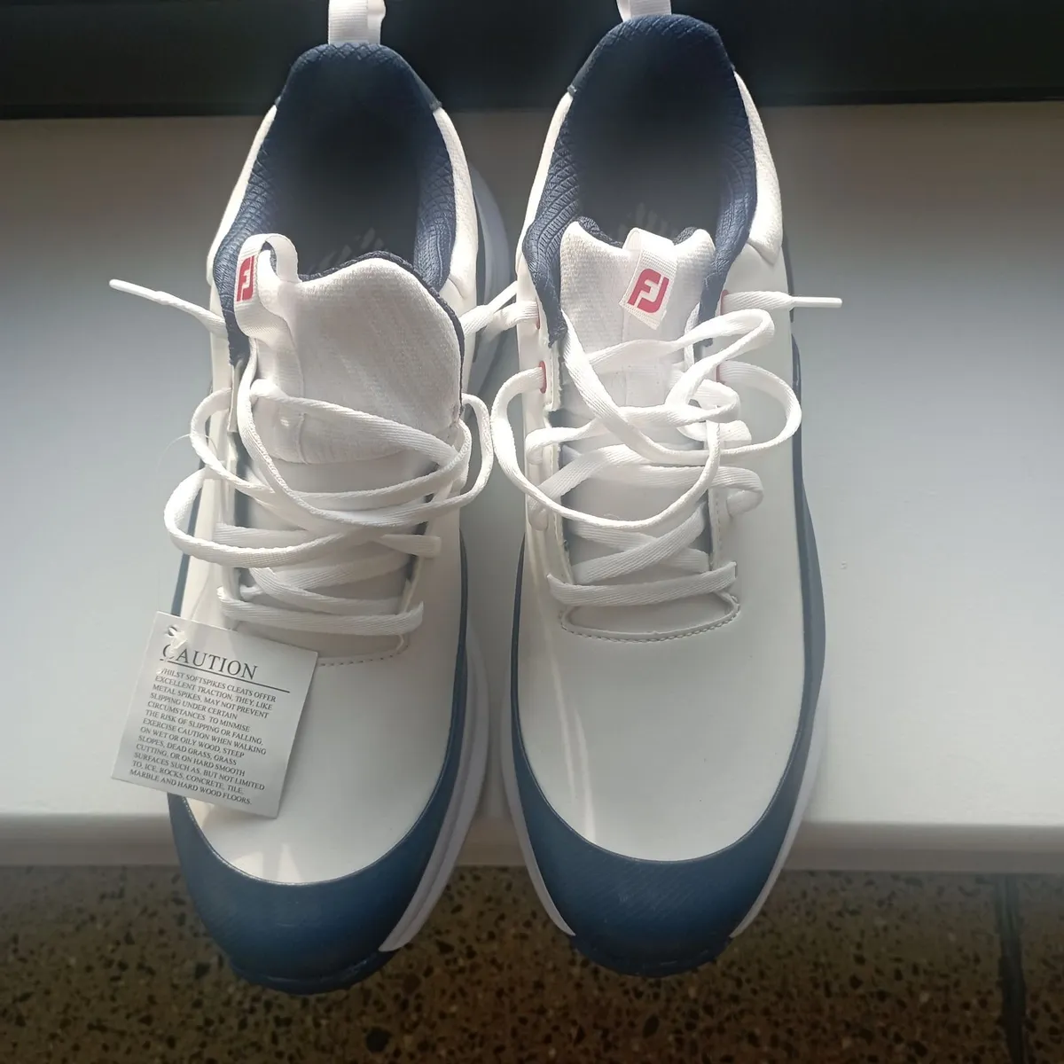 Golf shoes - Image 2
