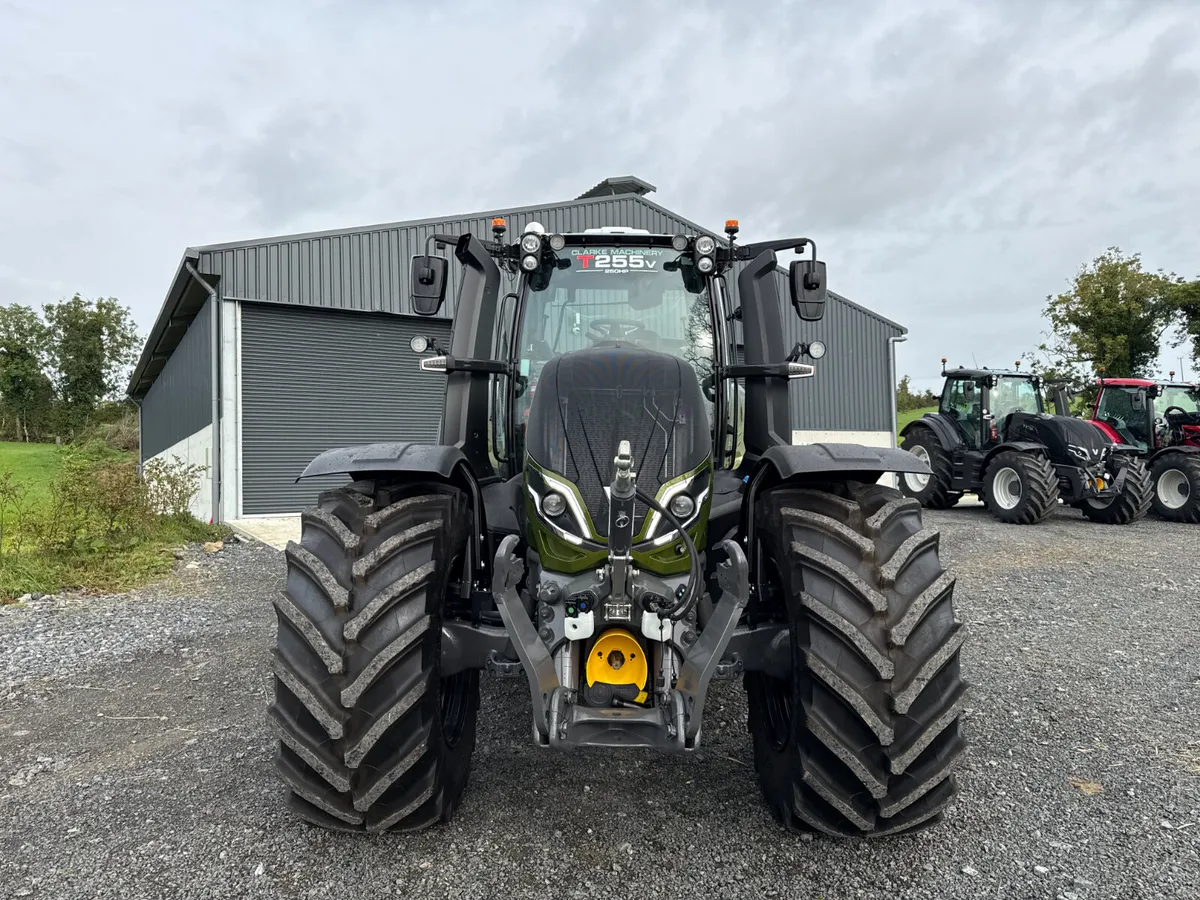 VALTRA - Image 4