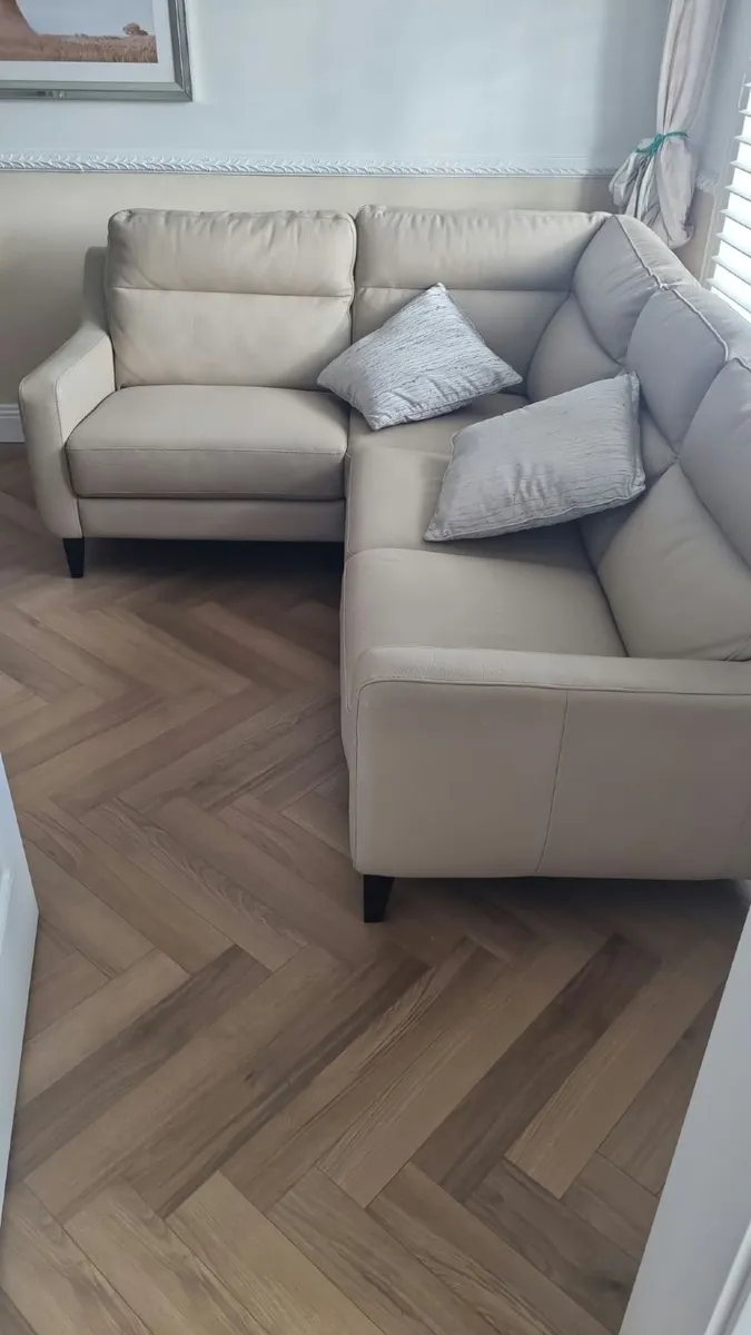 Cream leather corner sofa - Image 2