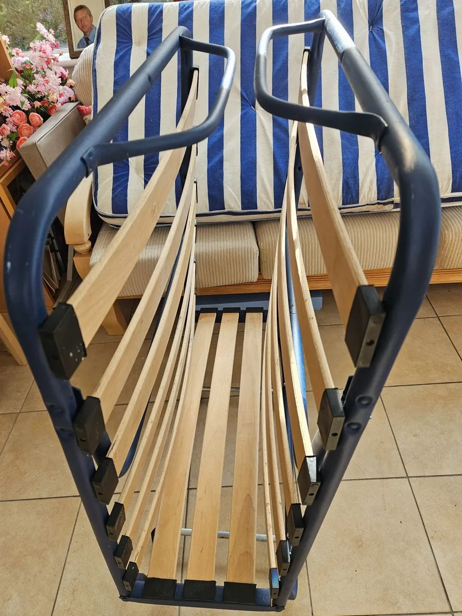 Foldup base and mattress - Image 1