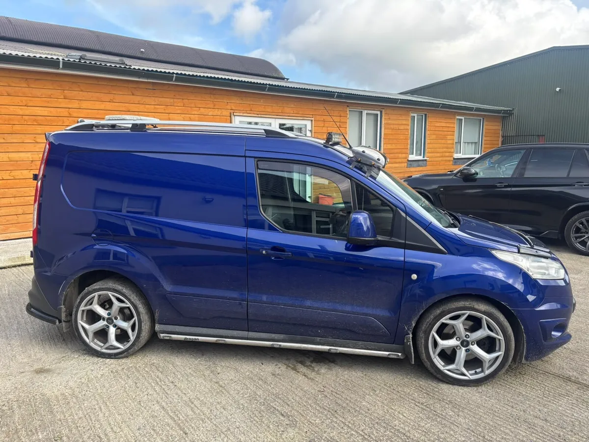 2017 Ford Transit Connect - Image 2