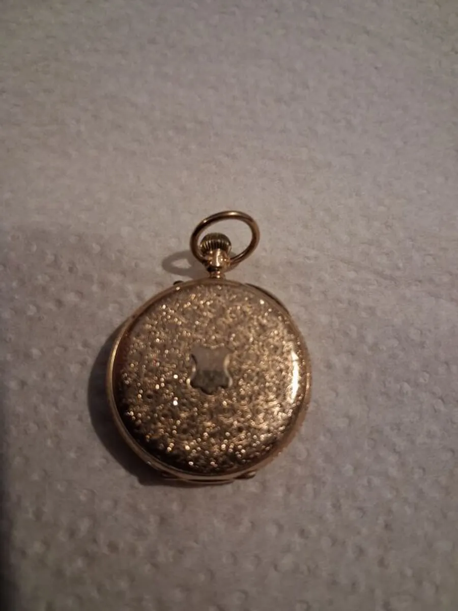 gold pocket watch - Image 1