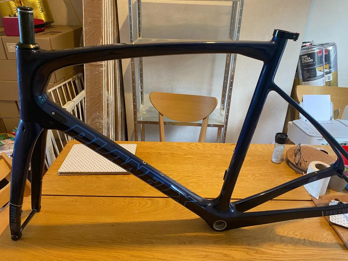 Planet X Pro Carbon Disc Frameset - Image 1