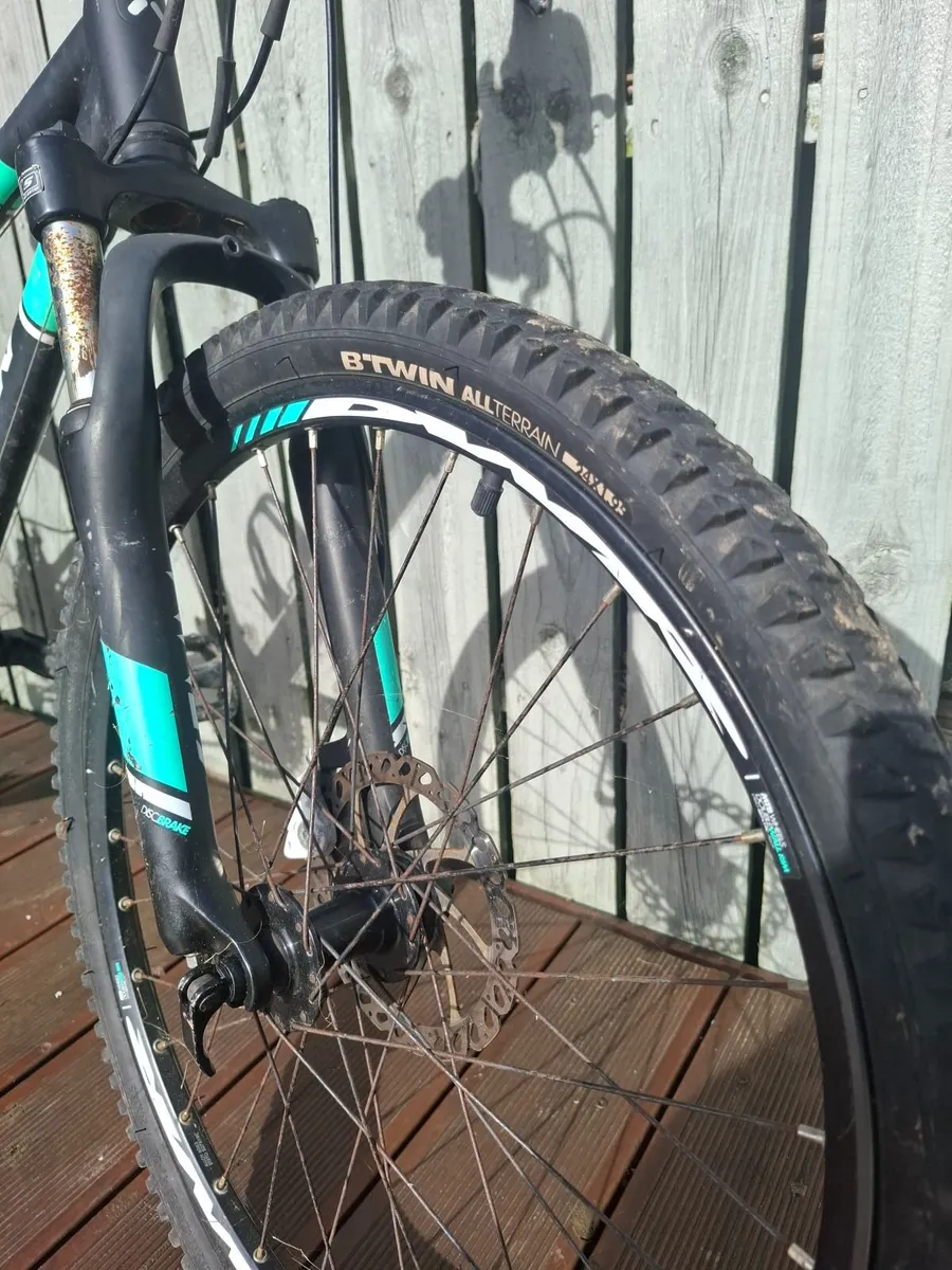 B’Twin Rockrider 700 24″ kids mountain bike - Image 2