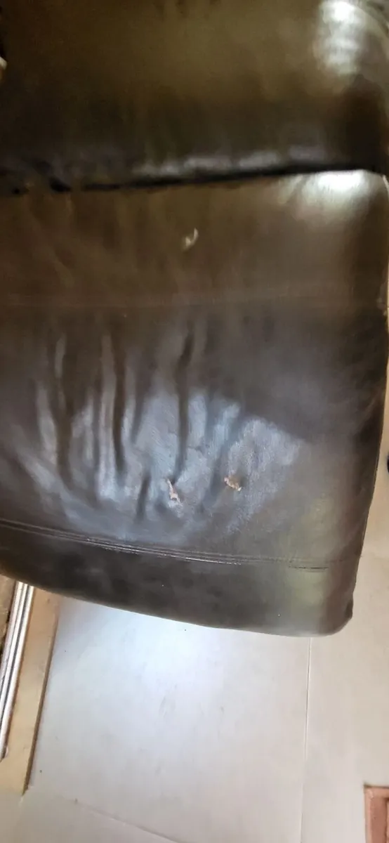 Sofa - Image 3