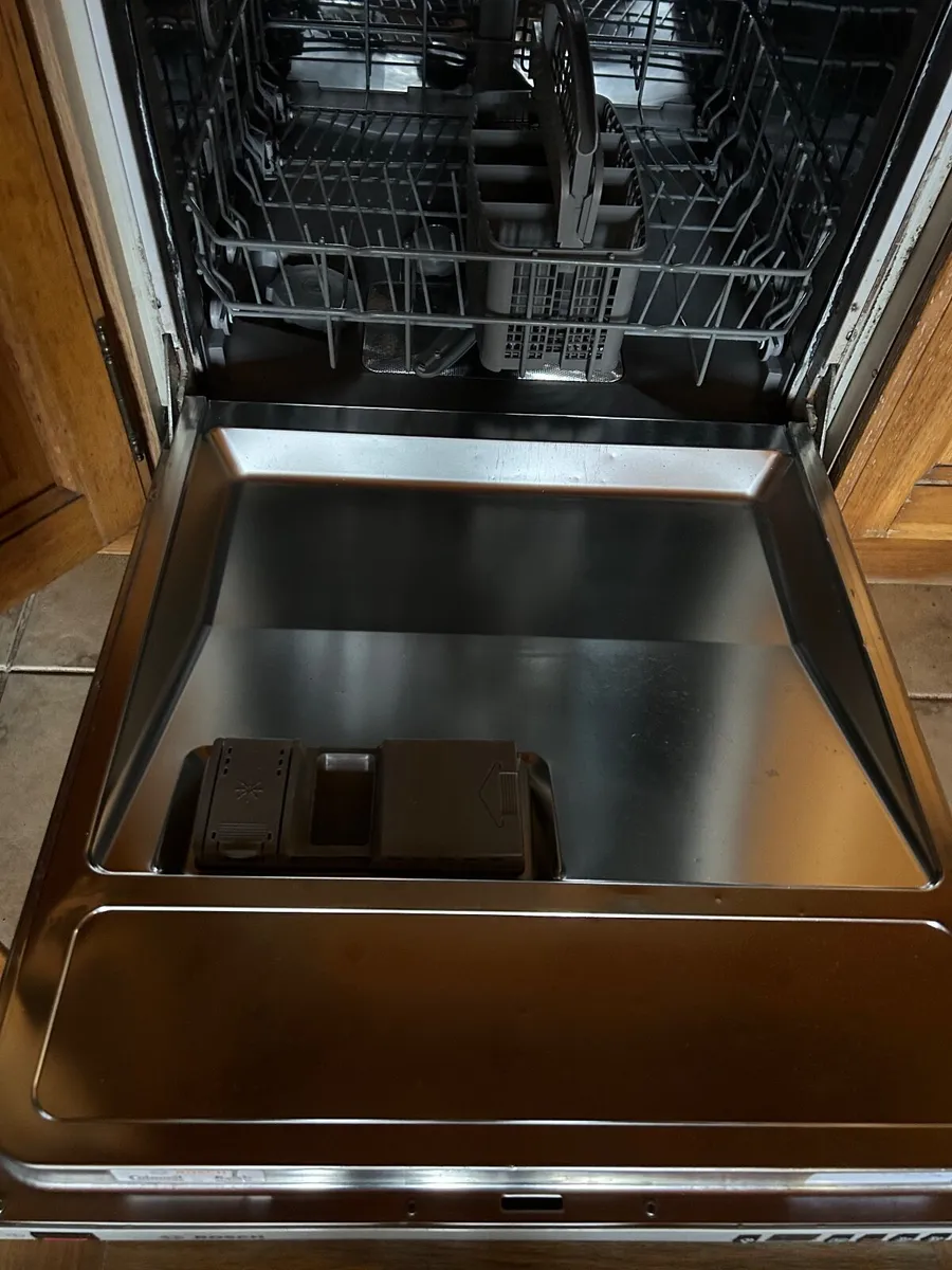 Dishwasher €90 *REDUCED FOR QUICK SALE - Image 1