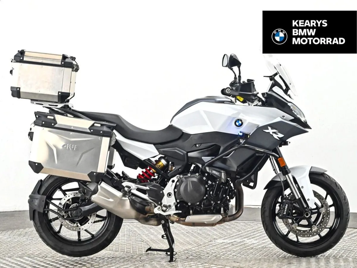 BMW F 900 XR 0.9 - Image 2