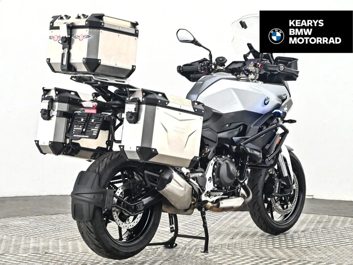 BMW F 900 XR 0.9 - Image 3