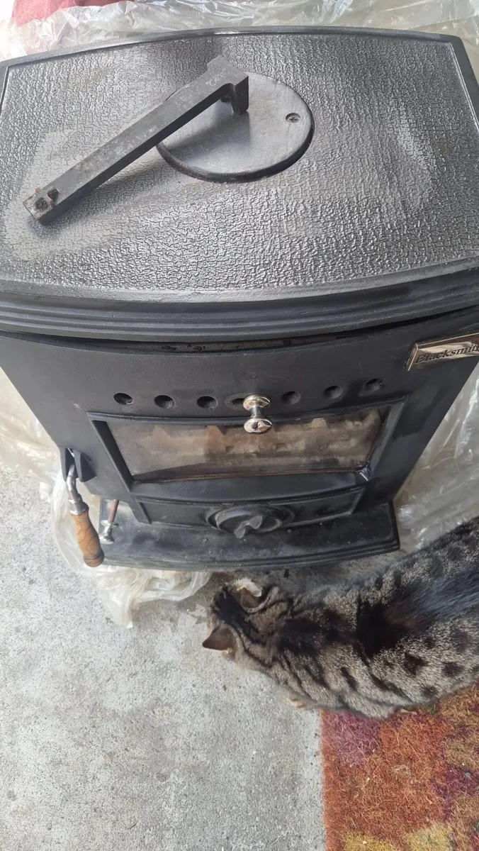 Stove - Image 2