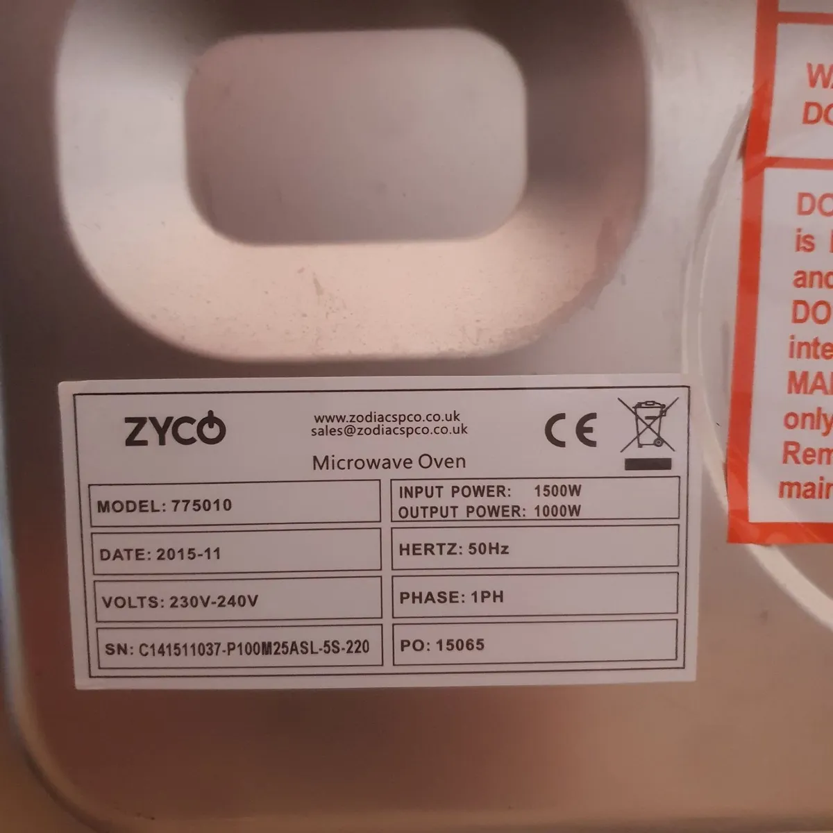 ZYCO 1,000 watt Microwave - Image 4
