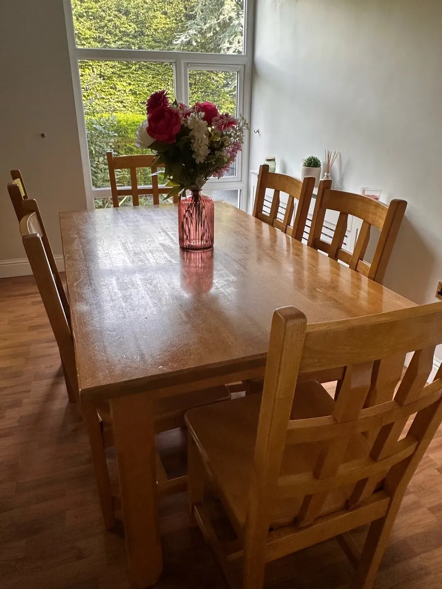 6 chair dining table set - Image 1