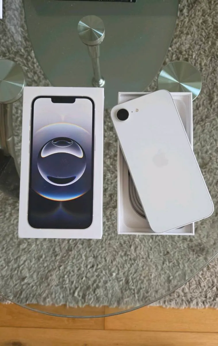 Apple Iphone 16E 128GB IRISH - Image 3