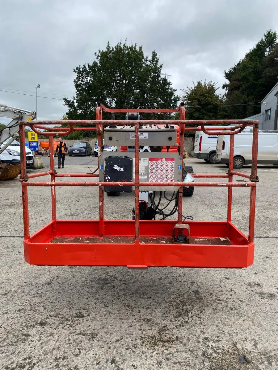 2015 SKYJACK SJ51AJ 57FT DIESEL ARTIC BOOM LIFT - Image 4