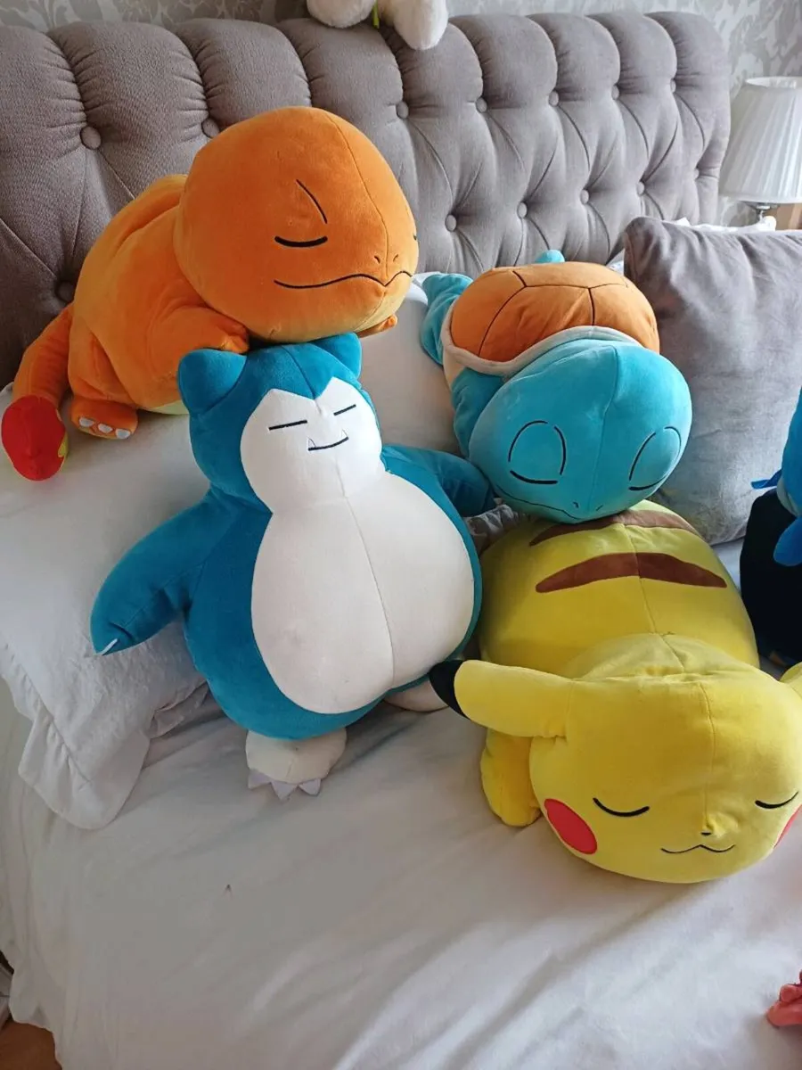 4 pokemon plush toys - Image 1