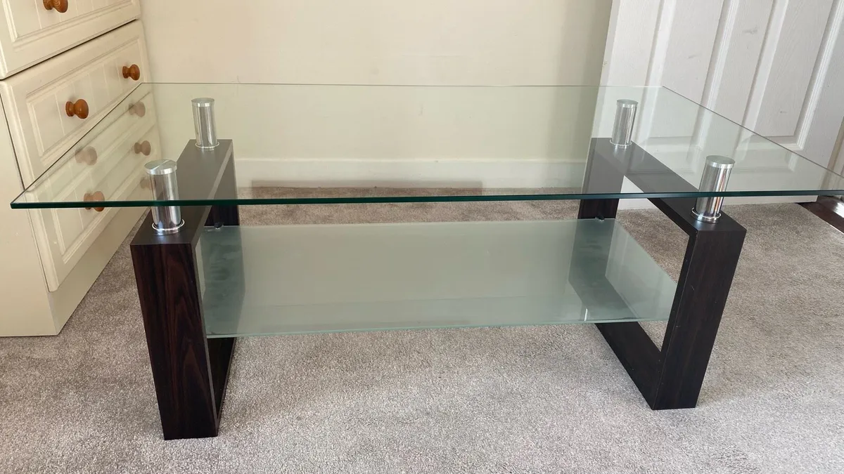 Glass Coffee table - Image 2