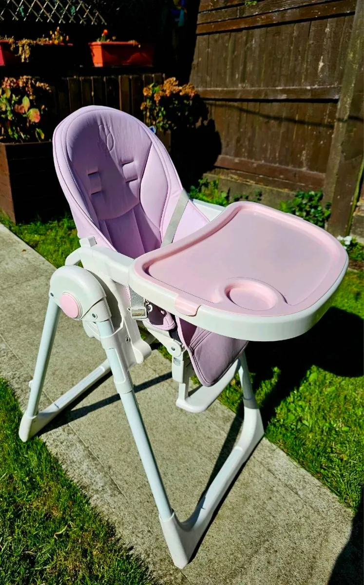Baby Chair – Very Good Condition - Image 1