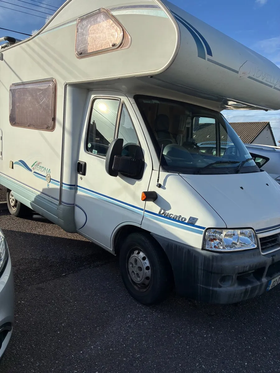 Camper - Image 1