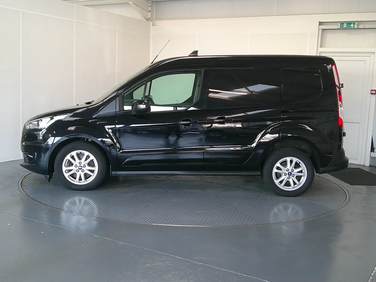 Ford Transit Connect 2023 - Image 4