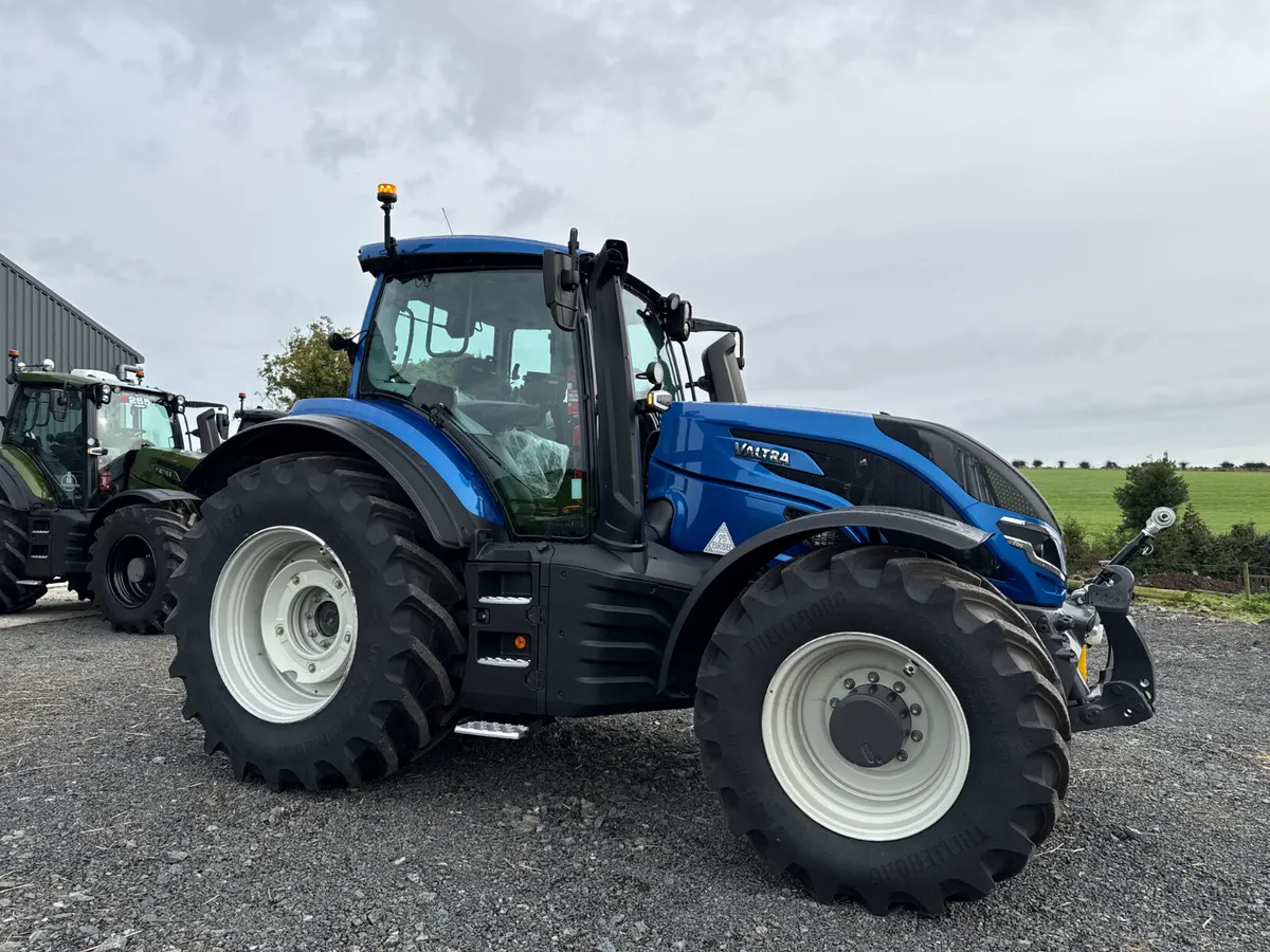 VALTRA - Image 4