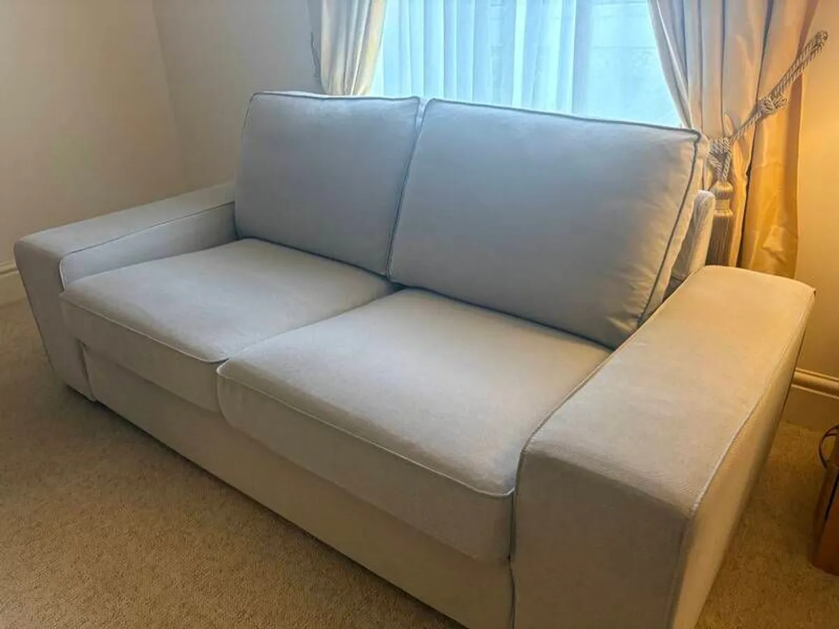 2 Seater Sofa. - Image 3