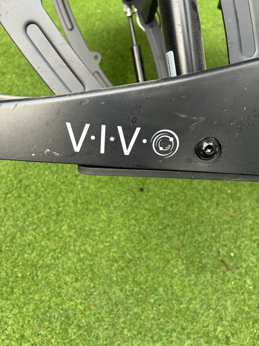 VIVO Height Adjustable Standing Desk Converter - Image 4