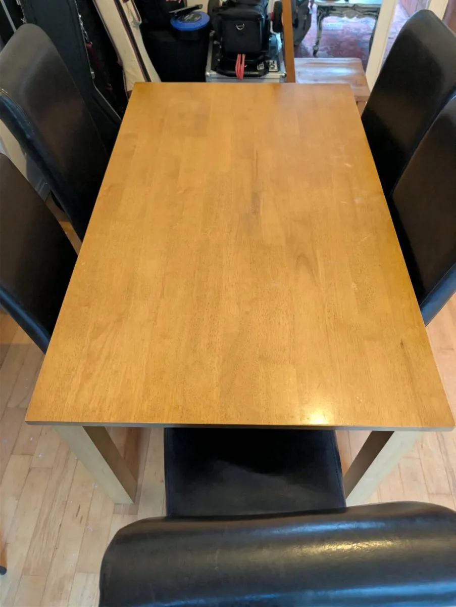 Kitchen Table and Chairs - Image 1