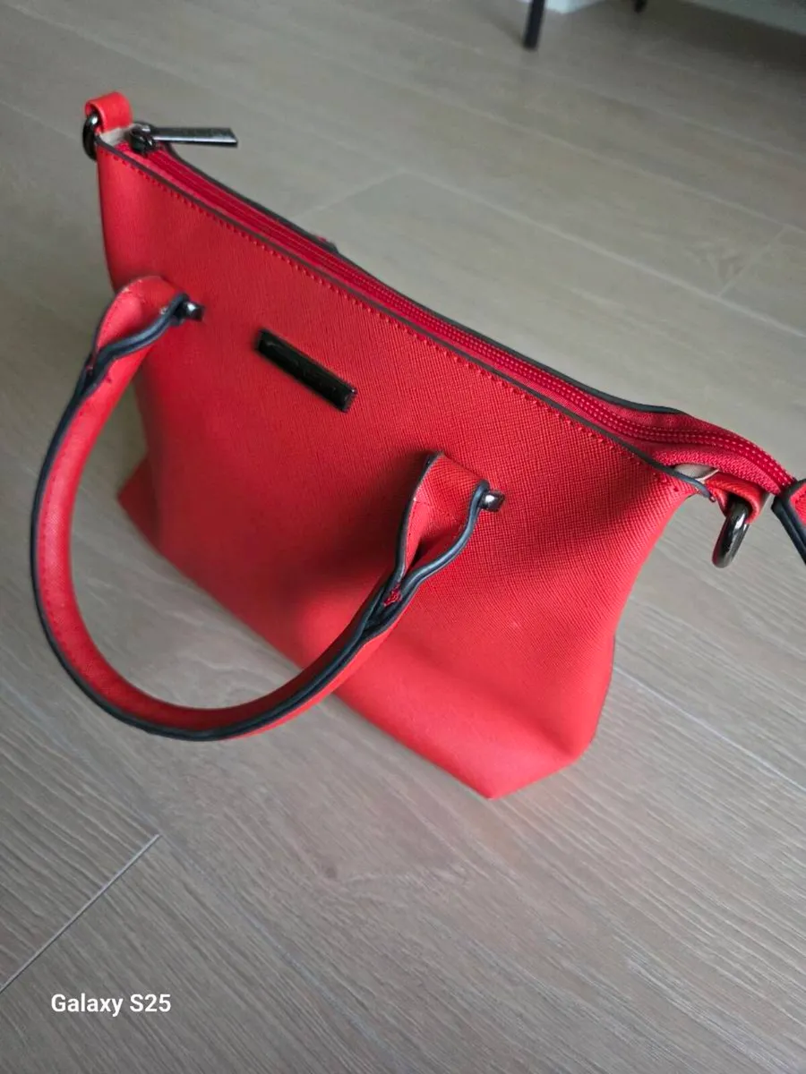 Hang bag - Image 1