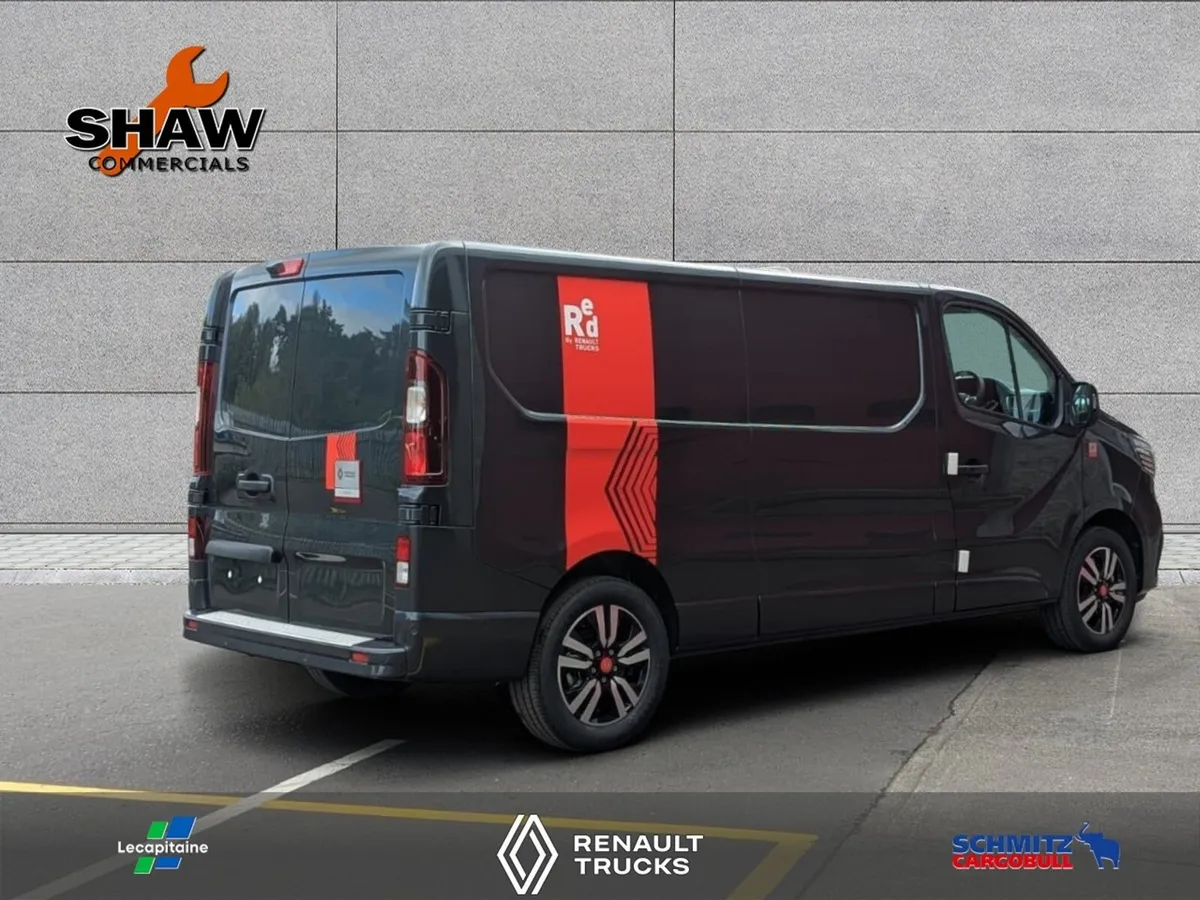 34500 + VAT - GREY RENAULT TRAFIC EXCLUSIVE 170HP - Image 2