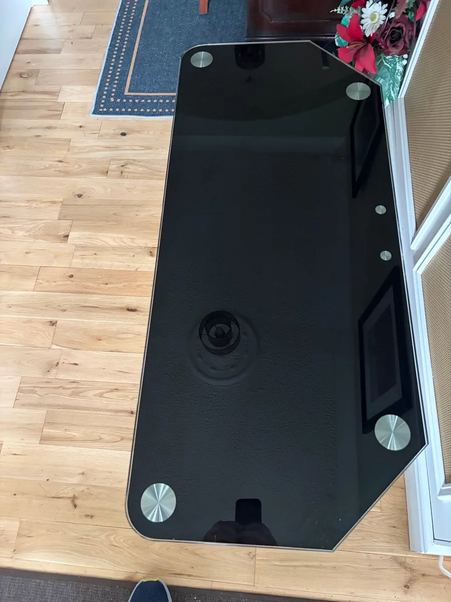 TV Stand - Image 2