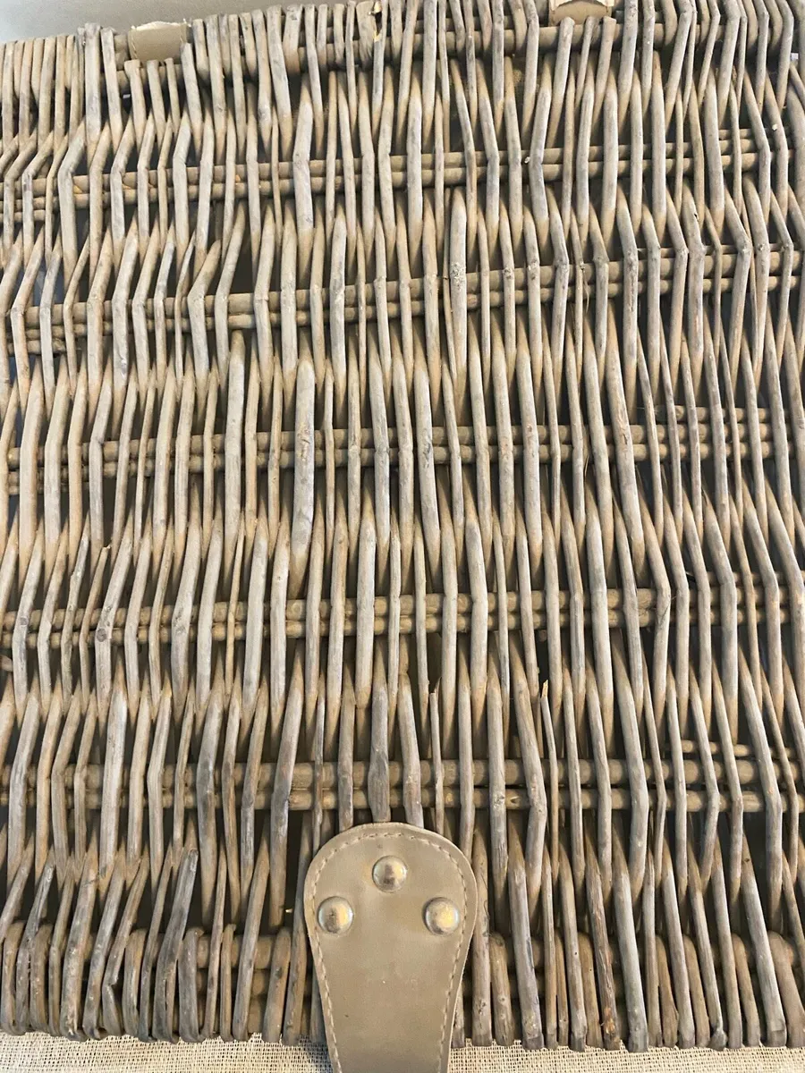 Lovely Grey wicker storage boxes - Image 3