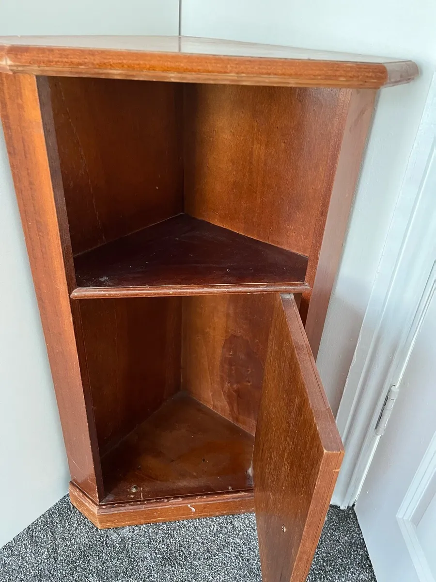 Pine corner unit - Image 1