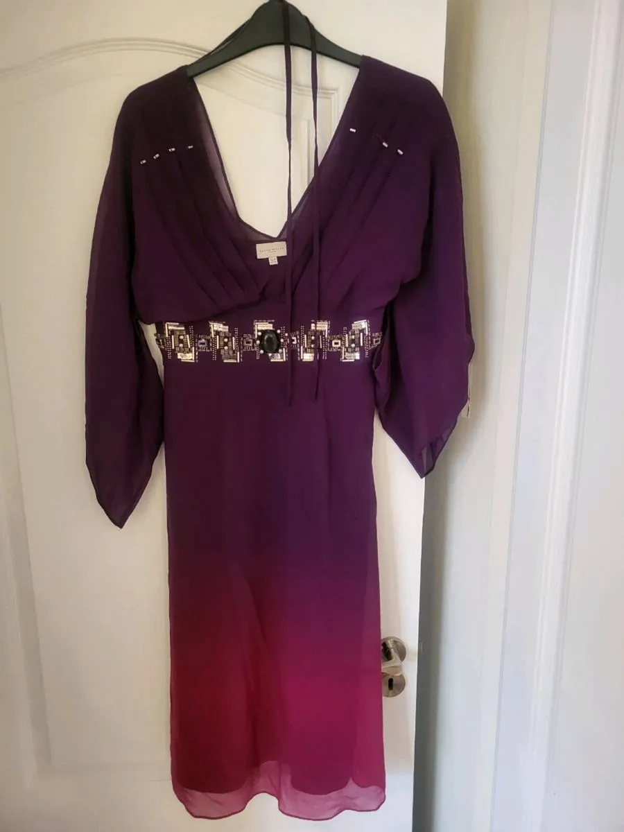 Clothes - Image 3