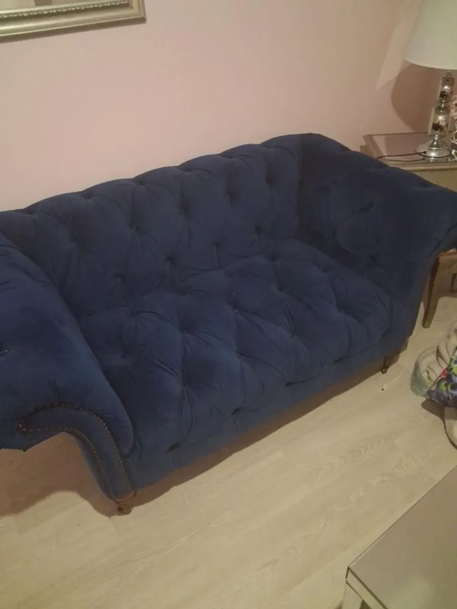 Couch - Image 2
