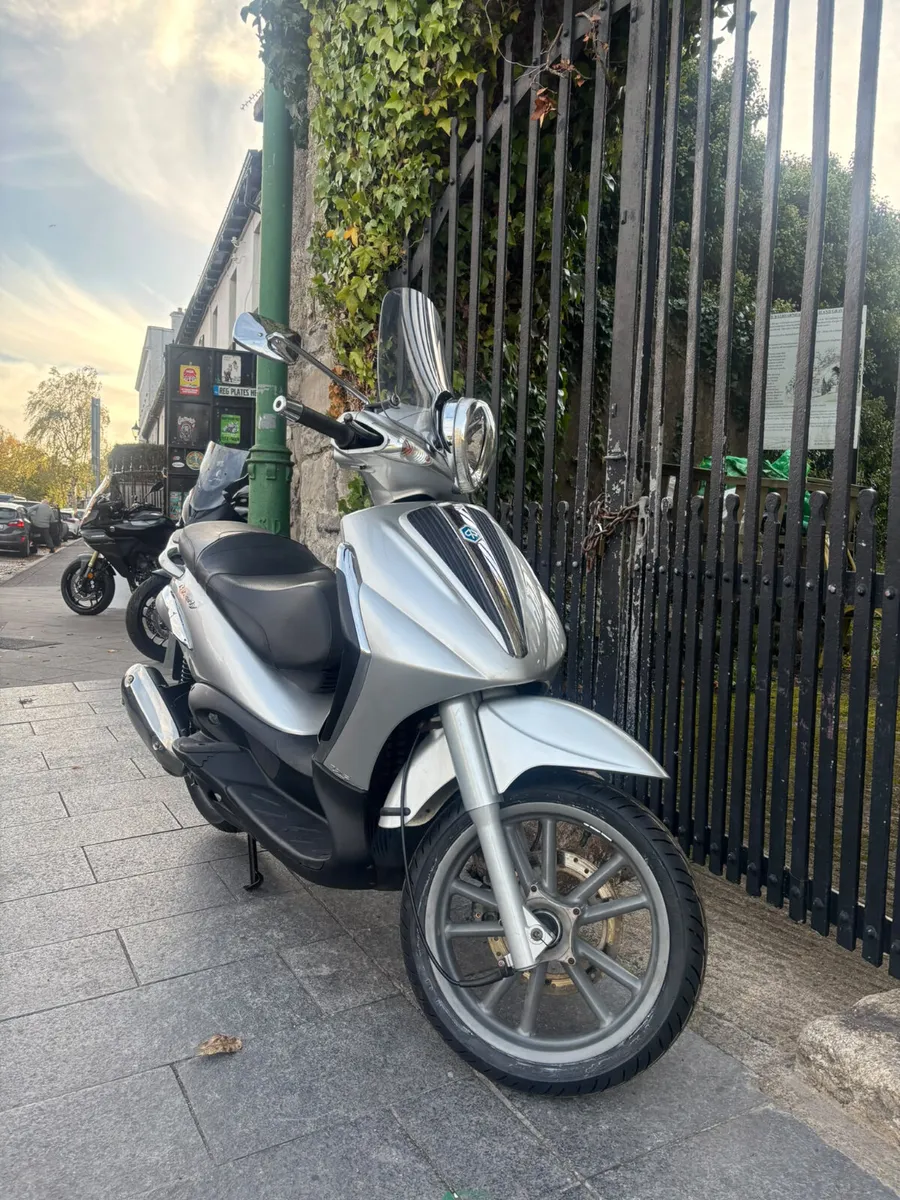 2011 PIAGGIO BEVERLY 125 MOTO4U - Image 3