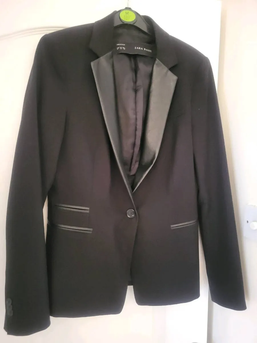 Ladies jackets - Image 1