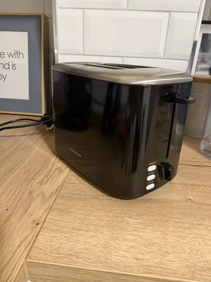 Morphy Richards 2 Slice Toaster Black/ Steal - Image 1